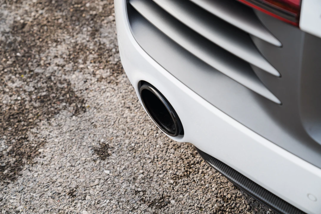 2014 Audi 42 R8 - Image 29 of 31