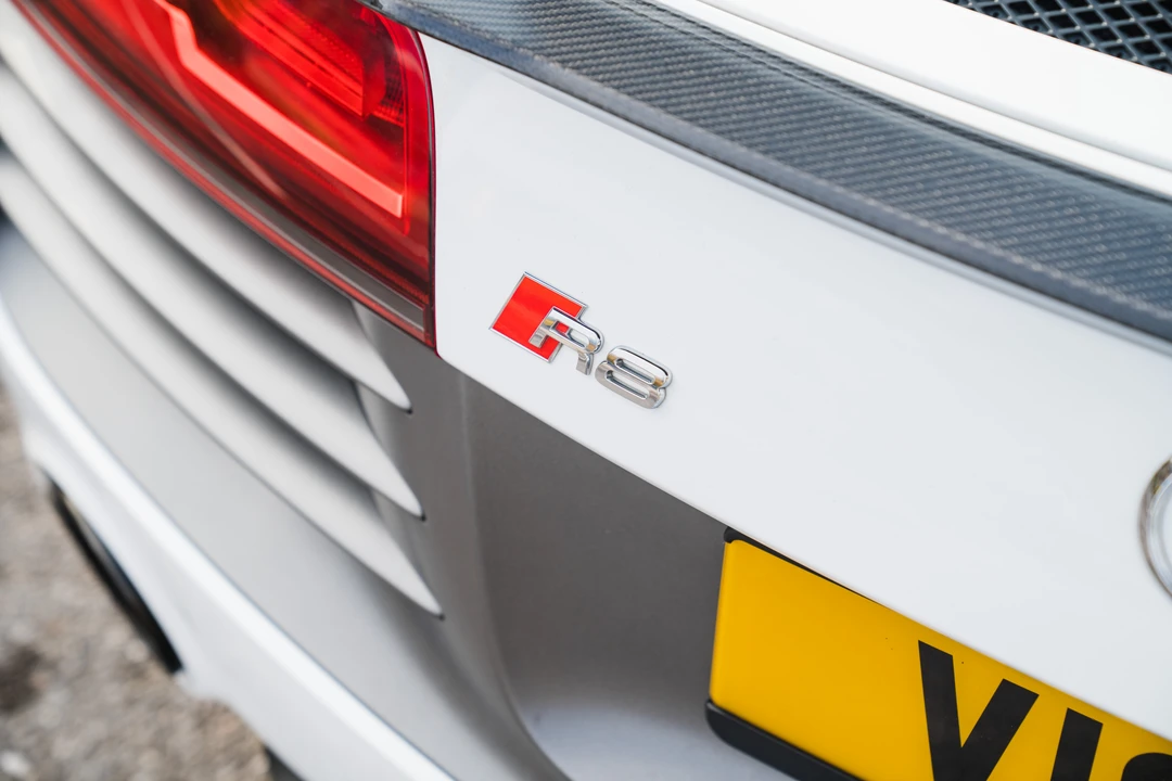 2014 Audi 42 R8 - Image 30 of 31