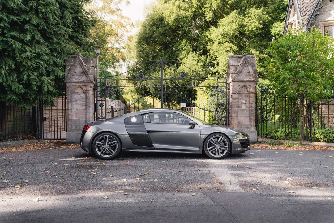 2014 Audi 42 R8 - Image 5 of 31