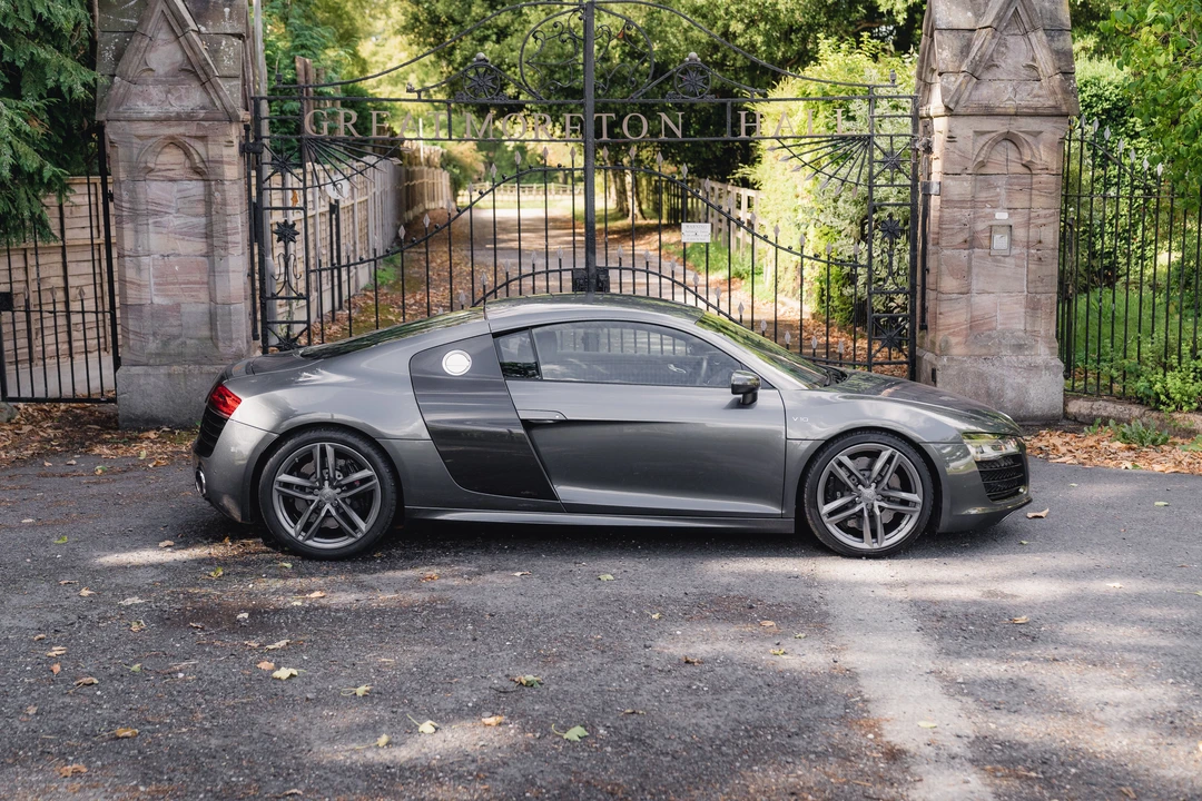 2014 Audi 42 R8 - Image 13 of 31