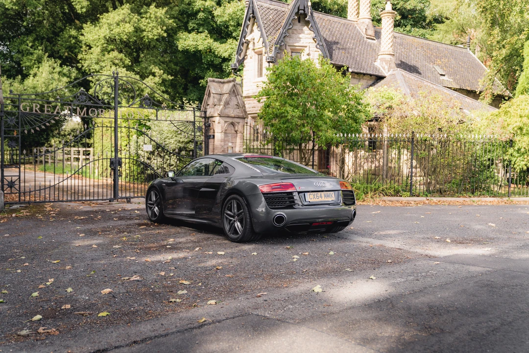 2014 Audi 42 R8 - Image 16 of 31