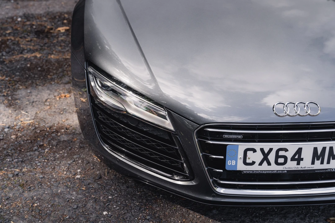 2014 Audi 42 R8 - Image 28 of 31
