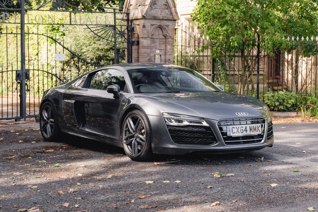 2014 Audi 42 R8 - Image 2 of 31