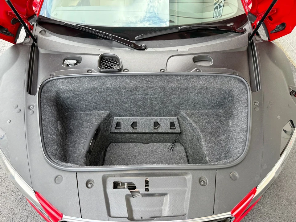 2014 Audi 42 R8 - Image 9 of 31
