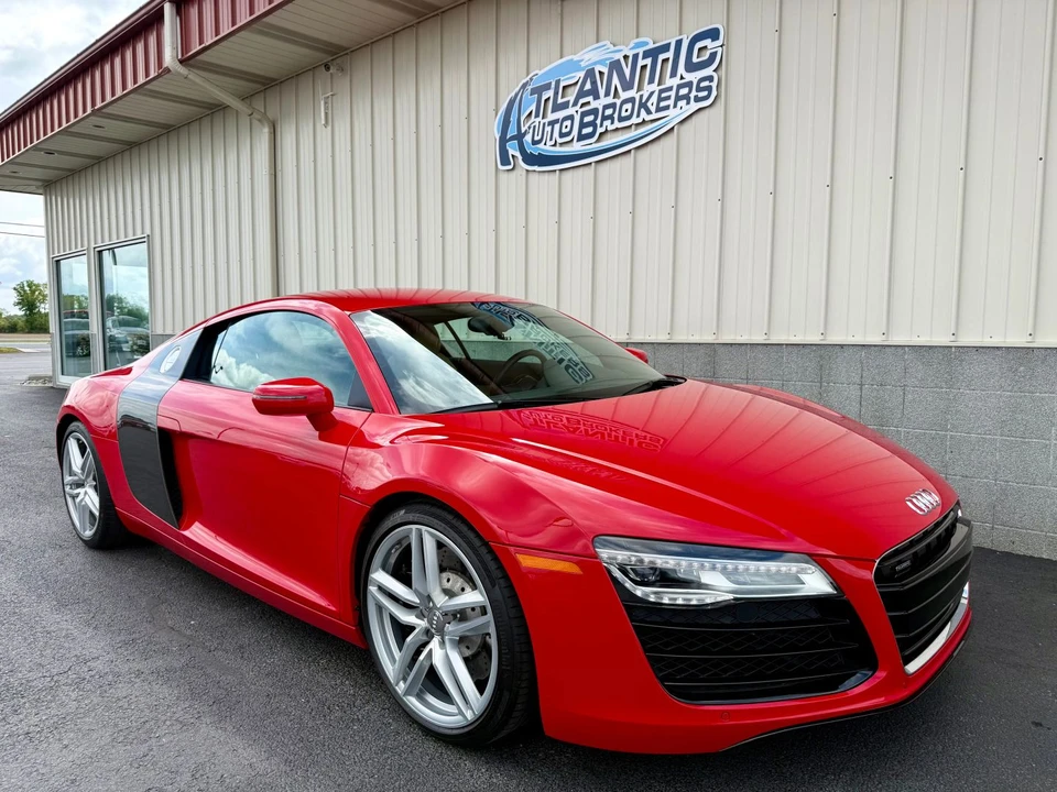 2014 Audi 42 R8 - Image 4 of 31