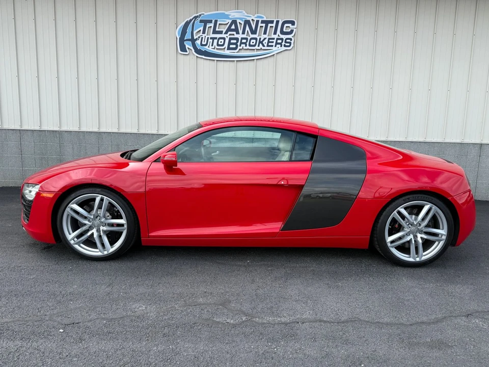 2014 Audi 42 R8 - Image 2 of 31