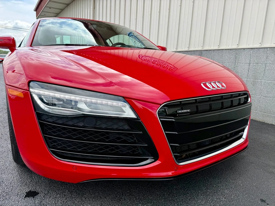 2014 Audi 42 R8 - Image 6 of 31