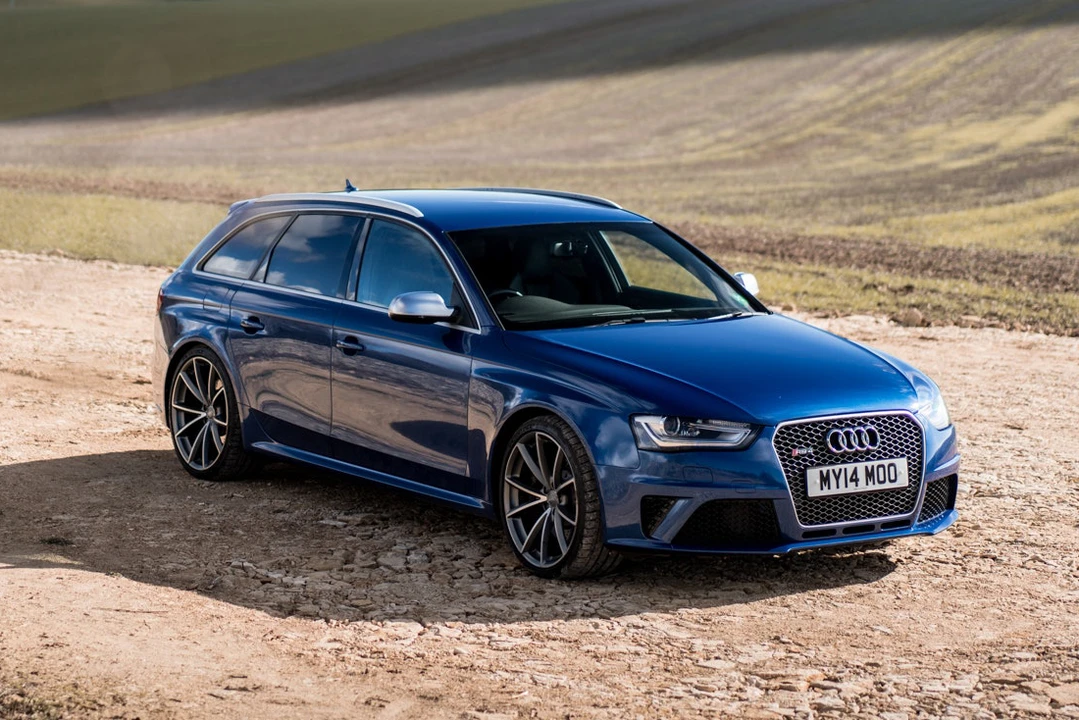 2014 Audi B8 RS4 - Image 2 of 31