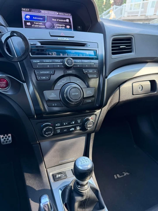 2014 Acura ILX - Image 9 of 11