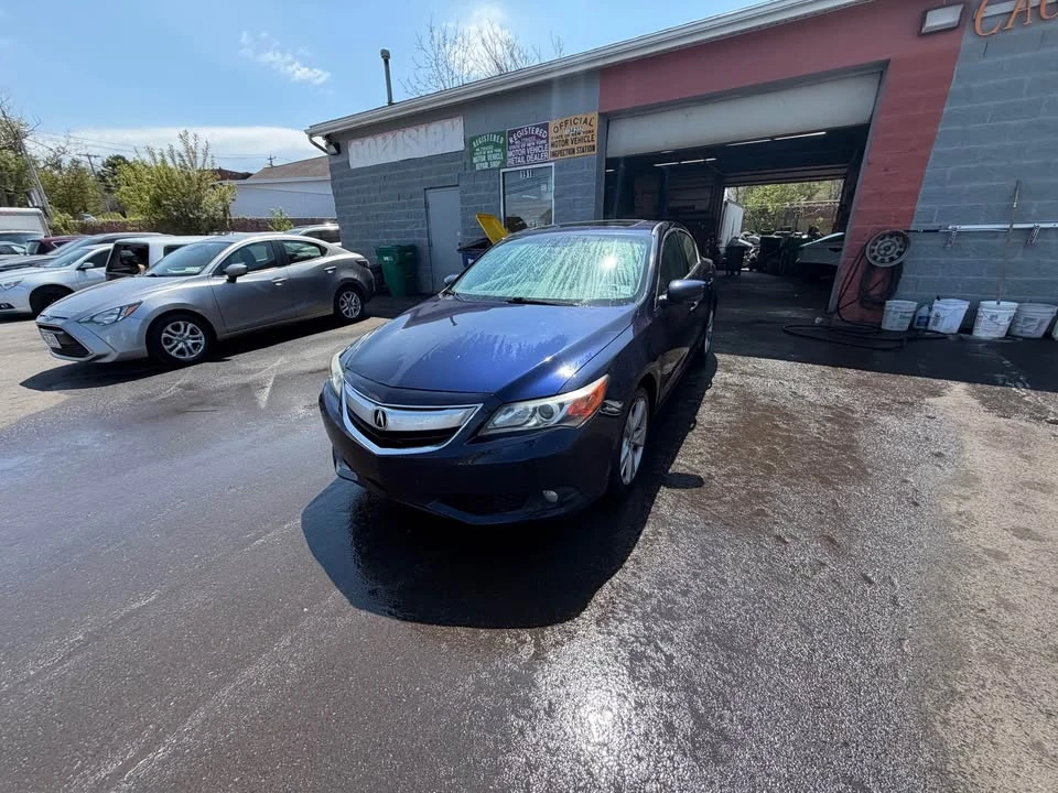 2014 Acura ILX - Image 2 of 9