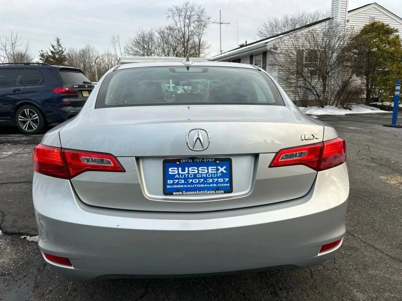 2014 Acura ILX - Image 5 of 12
