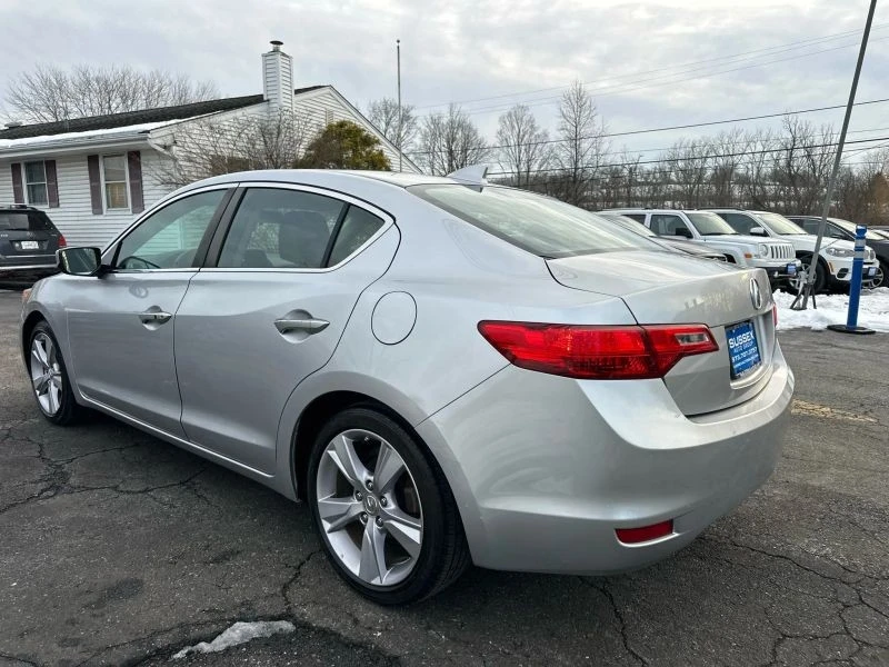 2014 Acura ILX - Image 4 of 12
