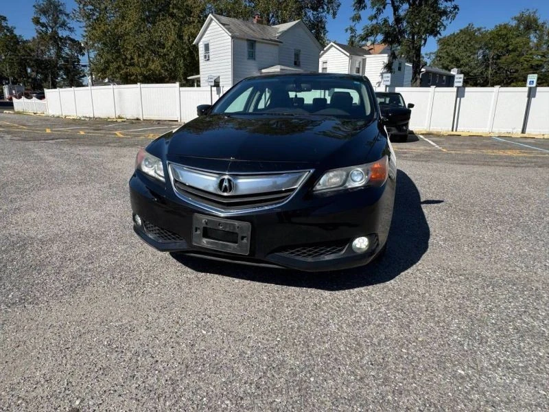 2014 Acura ILX - Image 2 of 12
