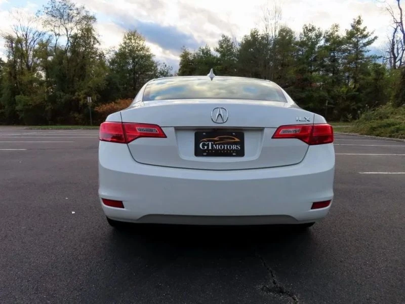 2014 Acura ILX - Image 11 of 12