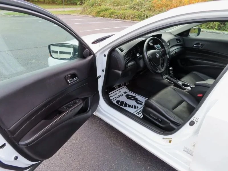 2014 Acura ILX - Image 5 of 12
