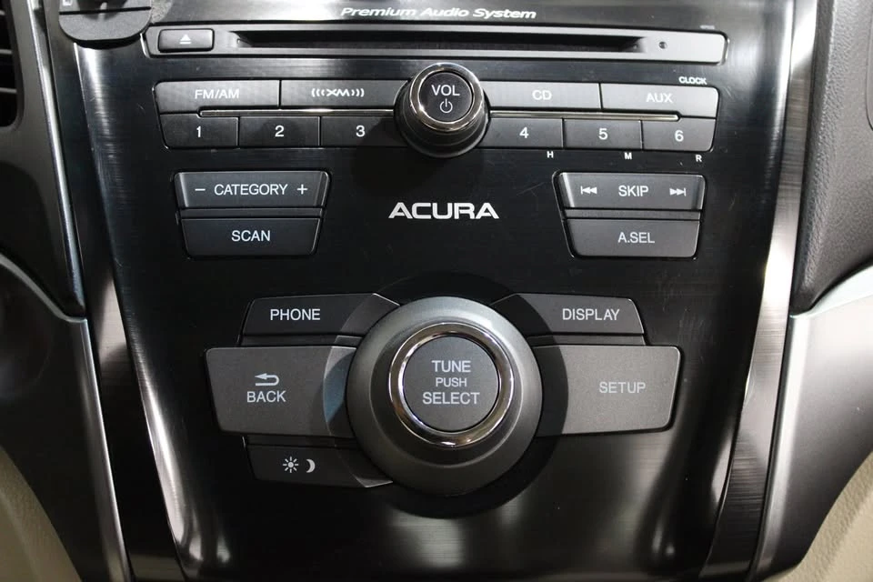 2014 Acura ILX - Image 15 of 20