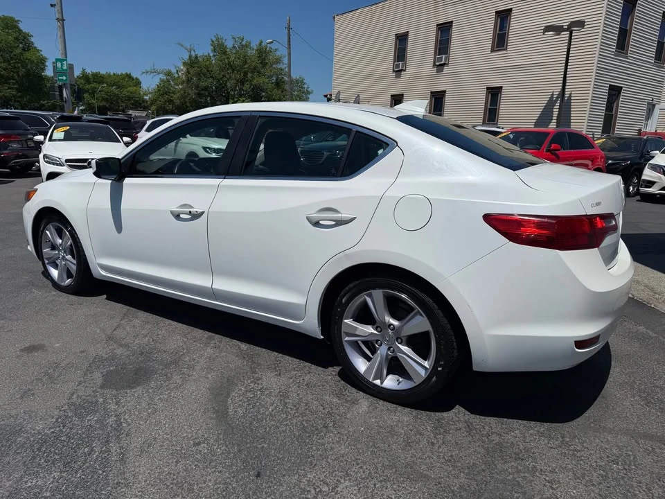 2014 Acura ILX - Image 6 of 17