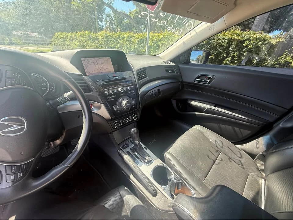 2014 Acura ILX - Image 8 of 13