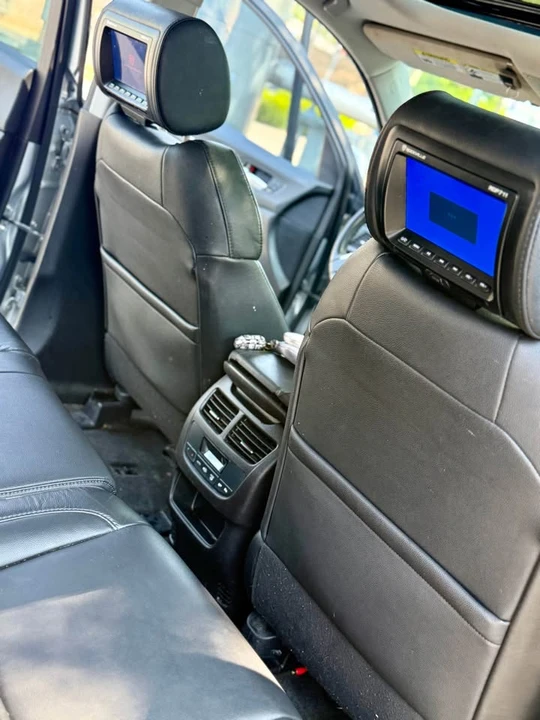 2014 Acura MDX 3rd Gen - Image 17 of 21