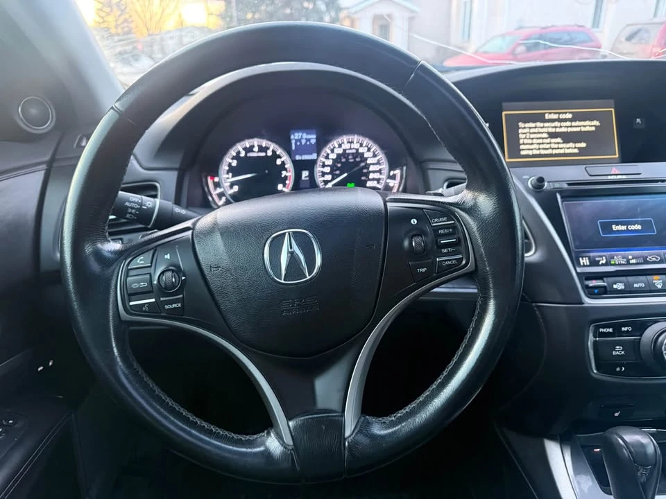 2014 Acura RLX - Image 10 of 15