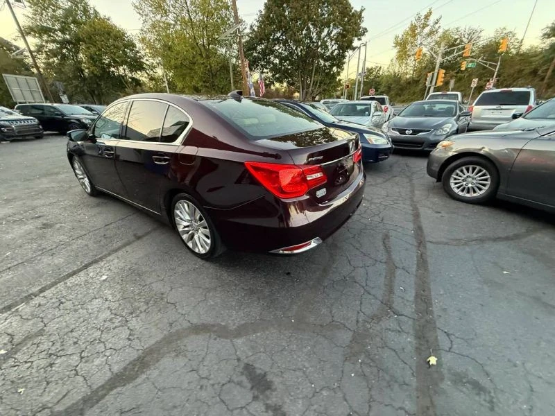 2014 Acura RLX - Image 10 of 12