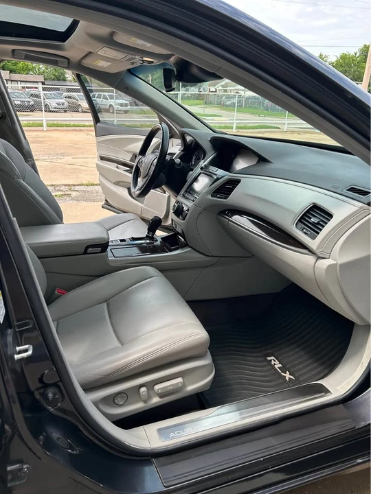 2014 Acura RLX - Image 13 of 19