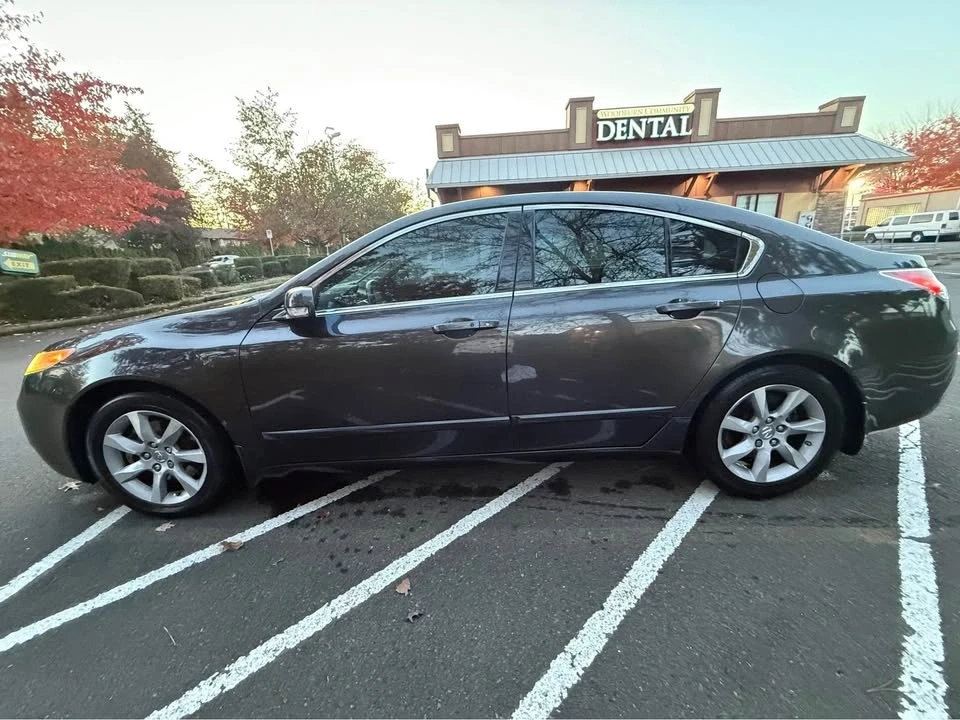 2014 Acura TL 4th Gen - Image 2 of 10