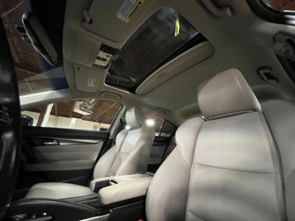 2014 Acura TL 4th Gen - Image 11 of 21