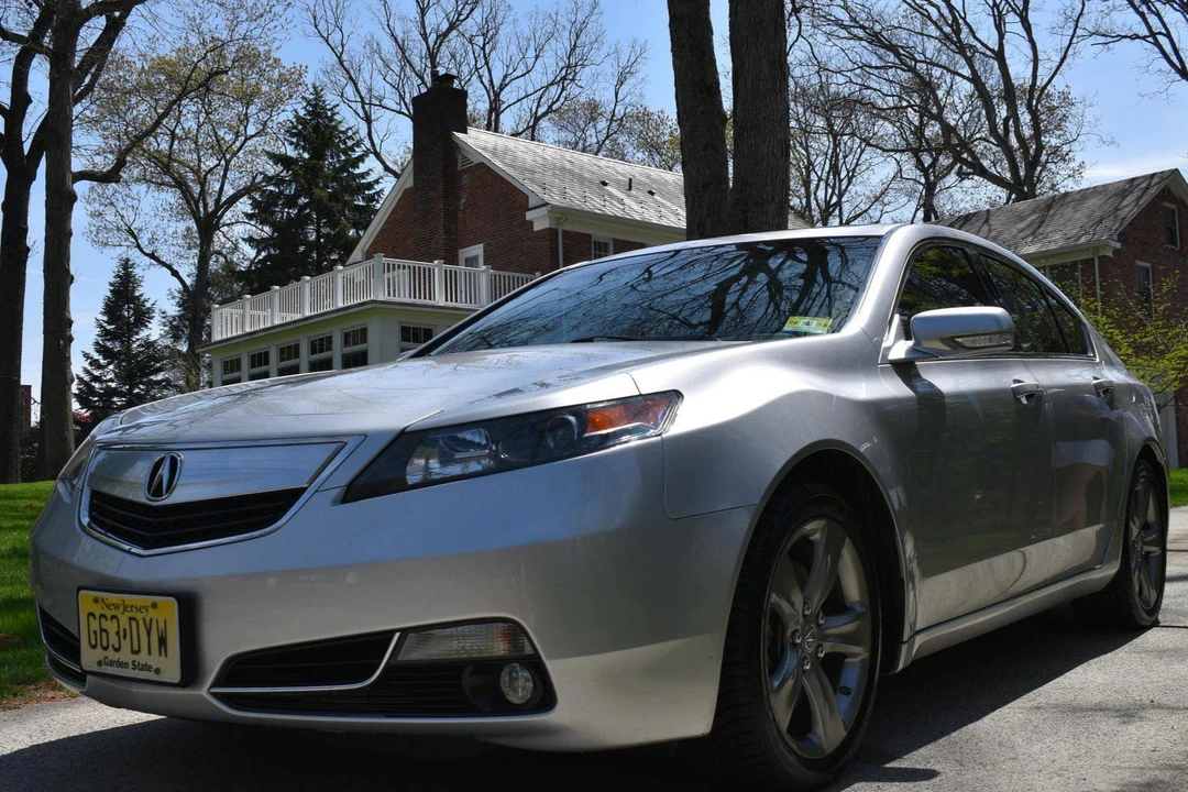 2014 Acura TL 4th Gen - Image 6 of 31