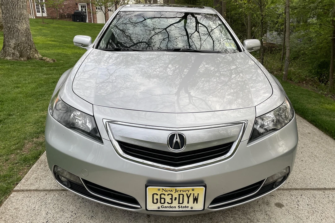 2014 Acura TL 4th Gen - Image 2 of 31