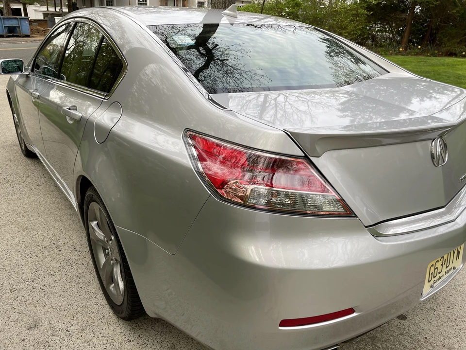 2014 Acura TL 4th Gen - Image 22 of 31