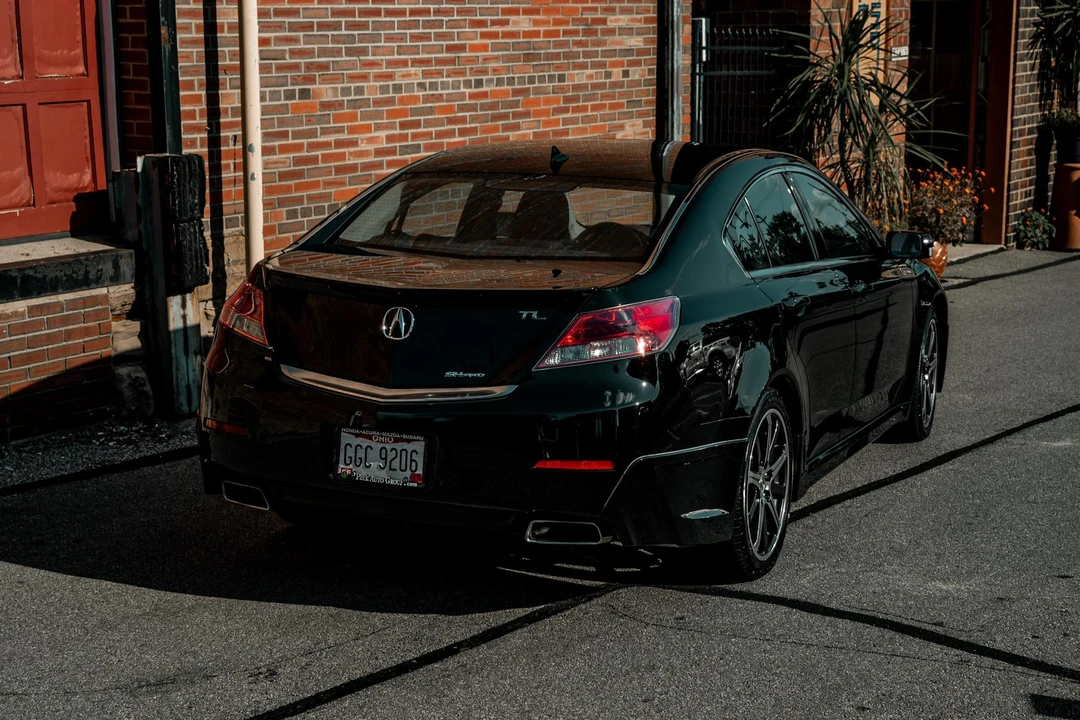 2014 Acura TL 4th Gen - Image 14 of 31