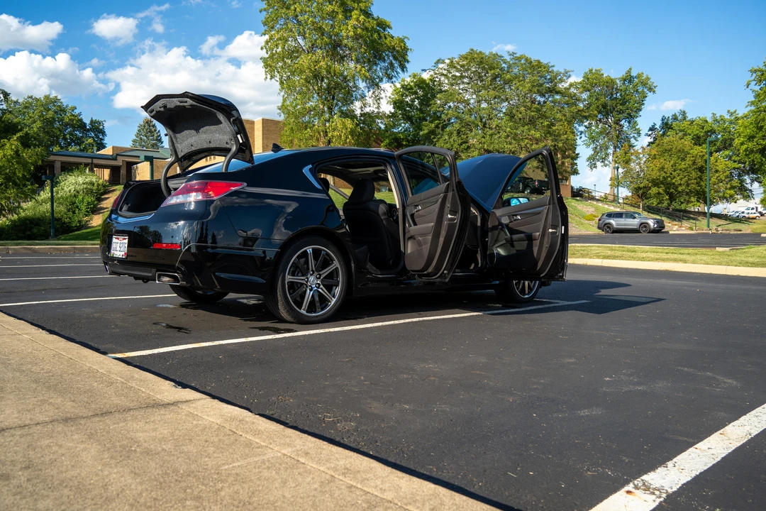 2014 Acura TL 4th Gen - Image 21 of 31