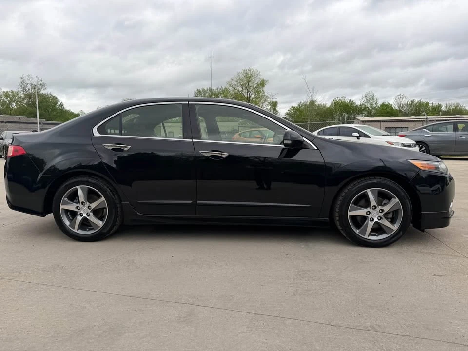 2014 Acura TSX 2nd Gen - Image 4 of 15