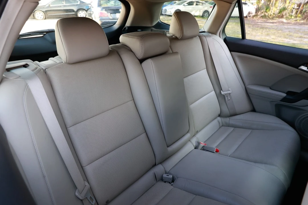 2014 Acura TSX 2nd Gen - Image 14 of 21