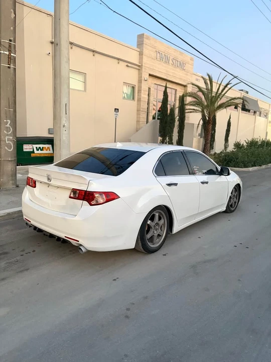 2014 Acura TSX 2nd Gen - Image 4 of 12