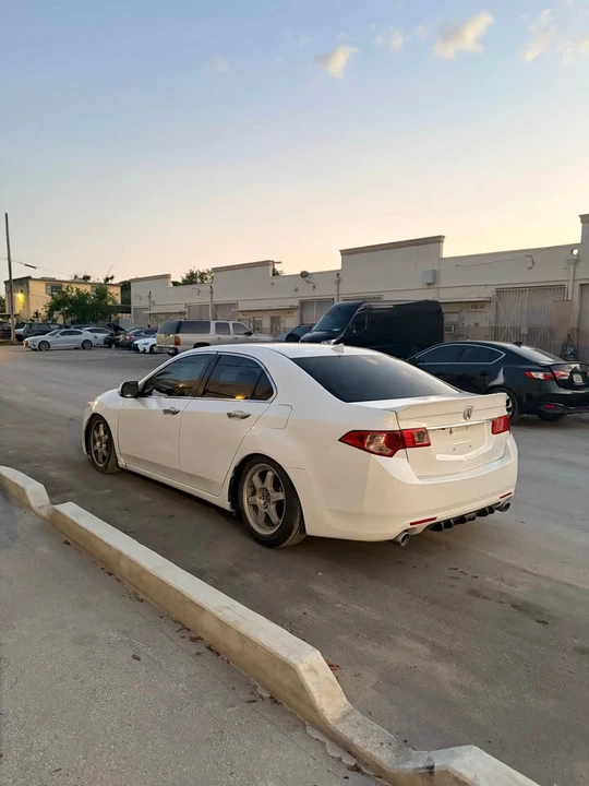 2014 Acura TSX 2nd Gen - Image 6 of 12