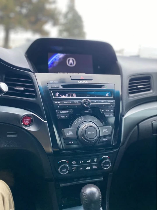 2014 Acura ILX - Image 8 of 15