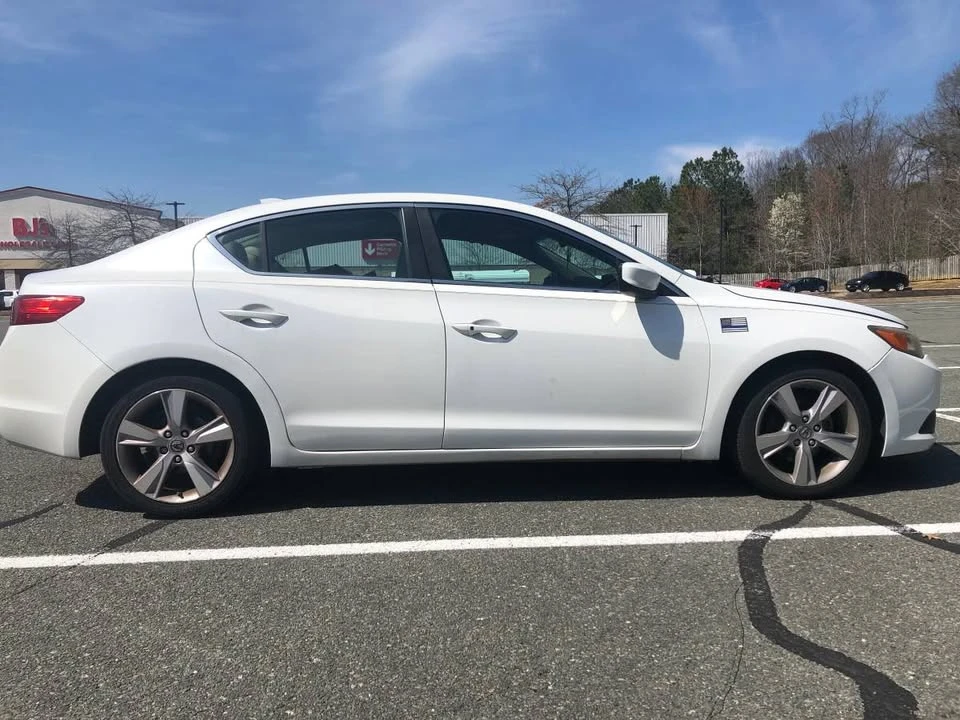 2014 Acura ILX - Image 3 of 11