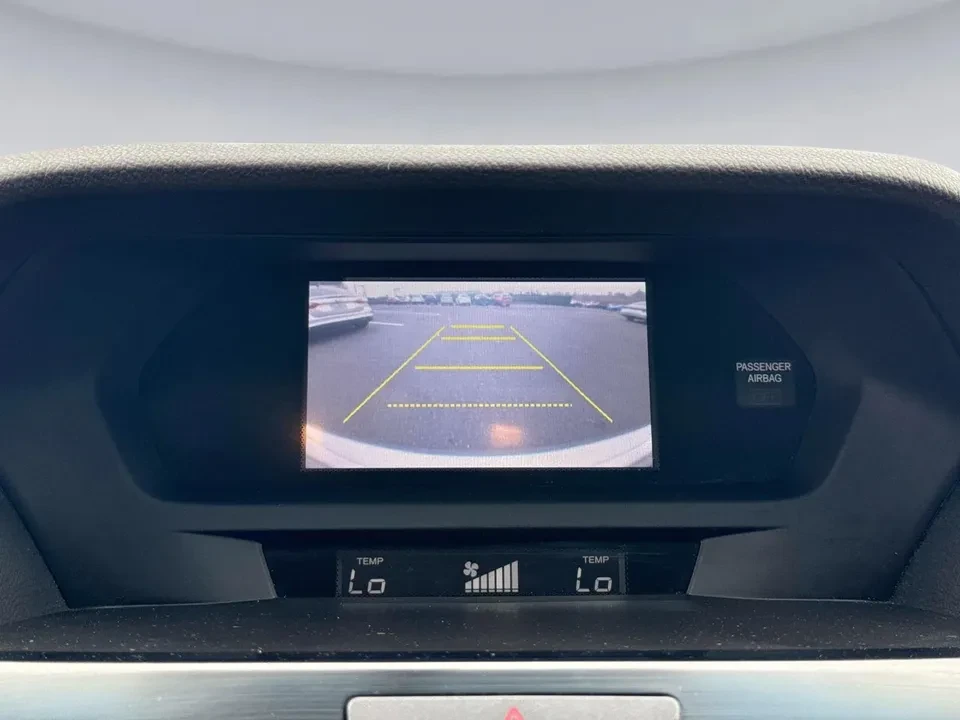 2014 Acura ILX - Image 9 of 20