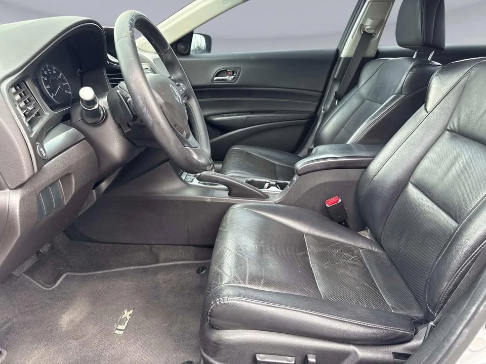 2014 Acura ILX - Image 11 of 20