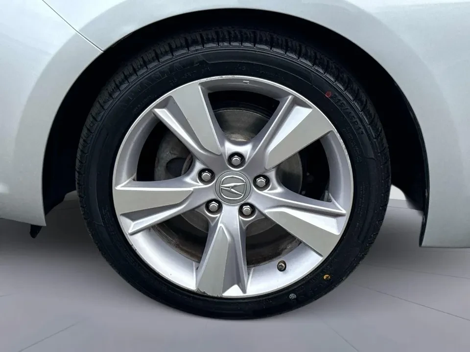 2014 Acura ILX - Image 16 of 20