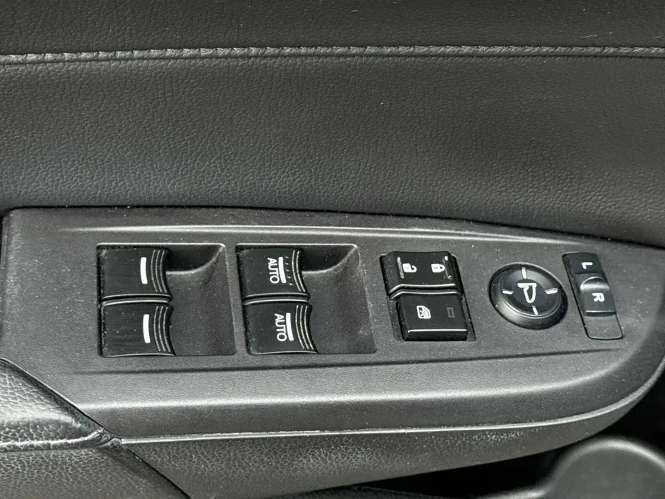 2014 Acura ILX - Image 13 of 20