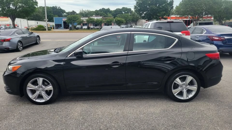 2014 Acura ILX - Image 2 of 20