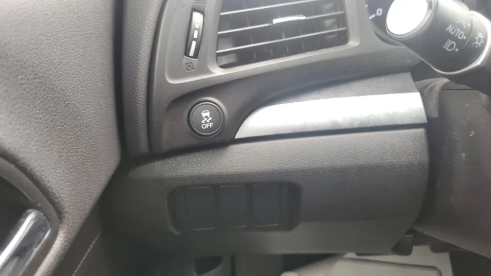 2014 Acura ILX - Image 18 of 20