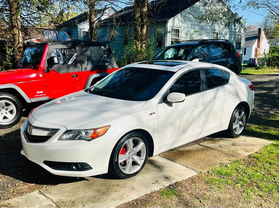 2014 Acura ILX - Image 2 of 9