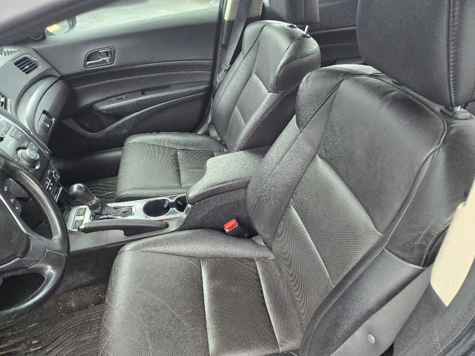2014 Acura ILX - Image 6 of 8