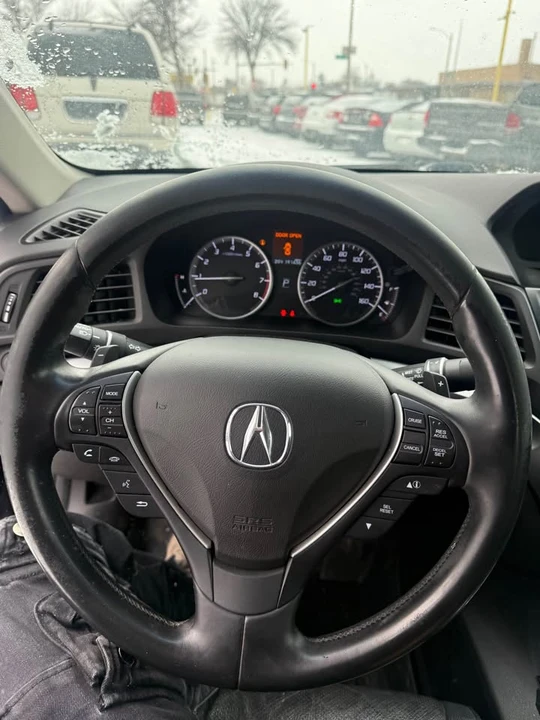 2014 Acura ILX - Image 9 of 14