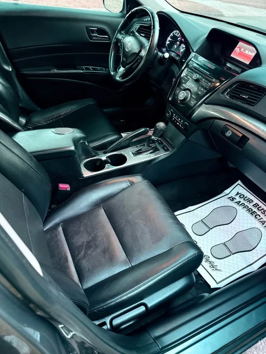 2014 Acura ILX - Image 11 of 14