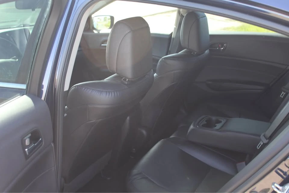 2014 Acura ILX - Image 9 of 13